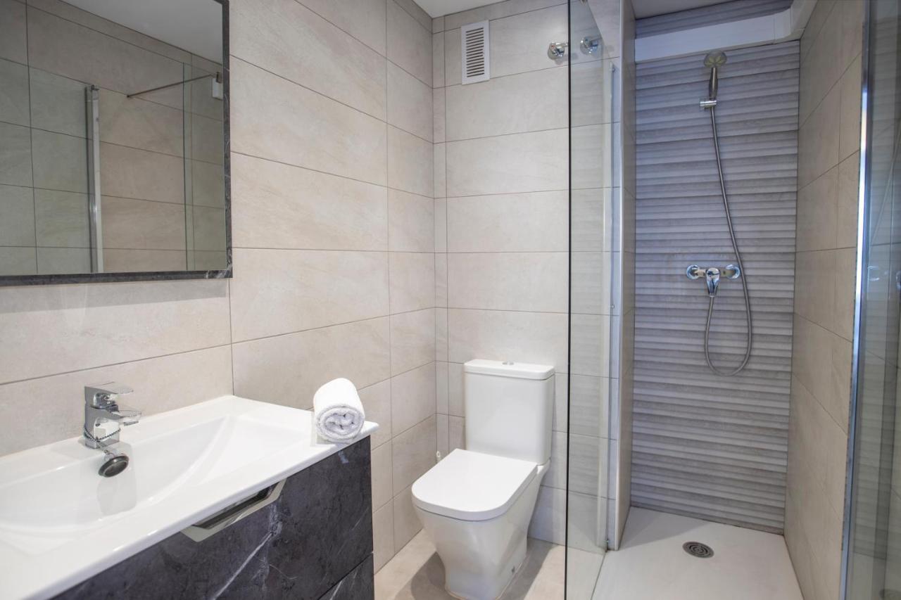 Apartamentos Bcl Playa Albir 阿尔比尔 外观 照片